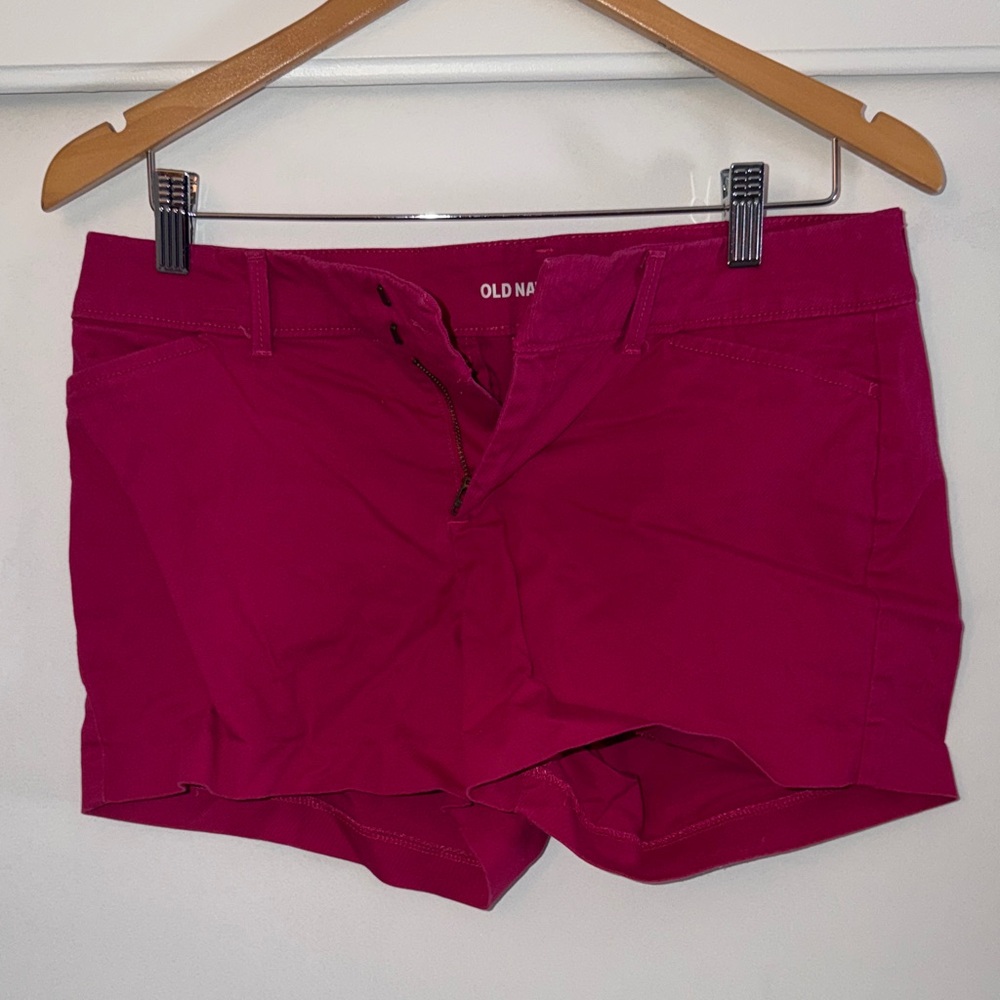 Old Navy Women's 3in Pink Shorts Sz 4